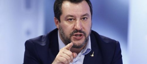 Salvini su Lamorgese: 'La processeranno democraticamente gli italiani con il voto'.