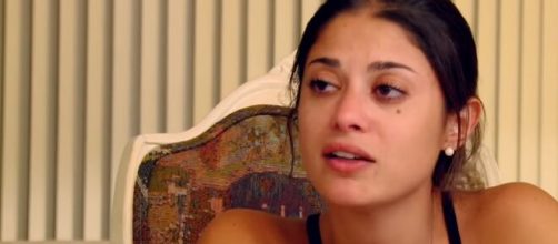 '90 Day Fiancé': Loren's pic takes social media by storm, fans call her gutsy. [Image Source: TLC/ YouTube]