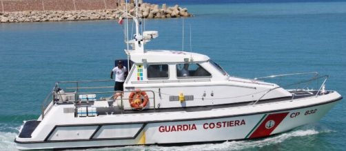 Lecce, 55enne esce per una battuta di pesca, viene trovato senza vita in mare.