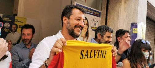 Mastella multa Salvini perché ha fatto selfie senza mascherina. La replica: 'Non mi occupo di paturnie'