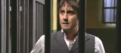 Una vita, trama 31 agosto: Felipe cerca di far scarcerare Liberto.