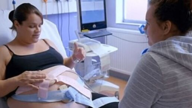 Célibataire, elle attend son 10ème enfant. "Les allocs me donnent tellement je ne m'arrête pas" - Photo capture d'écran Cstar emission