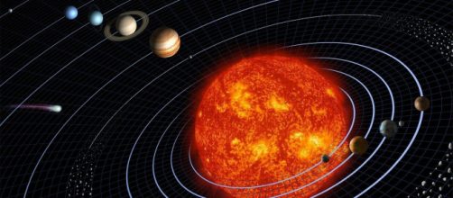 Oroscopo del 4 settembre con pagelle: Luna nel segno dell'Ariete, Scorpione vola in amore.