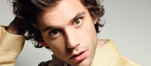 Mika è addolorato per le esplosioni di Beirut.