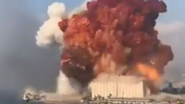 Beirut come l'Independence Day, si aggrava il bilancio di morti e feriti.