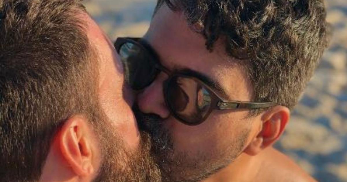 Instagram Remove Foto De Homens Se Beijando E Usuário Acusa Aplicativo