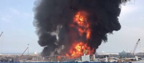 Beirute sofre mais uma vez com incidente no porto. (Arquivo Blasting News)