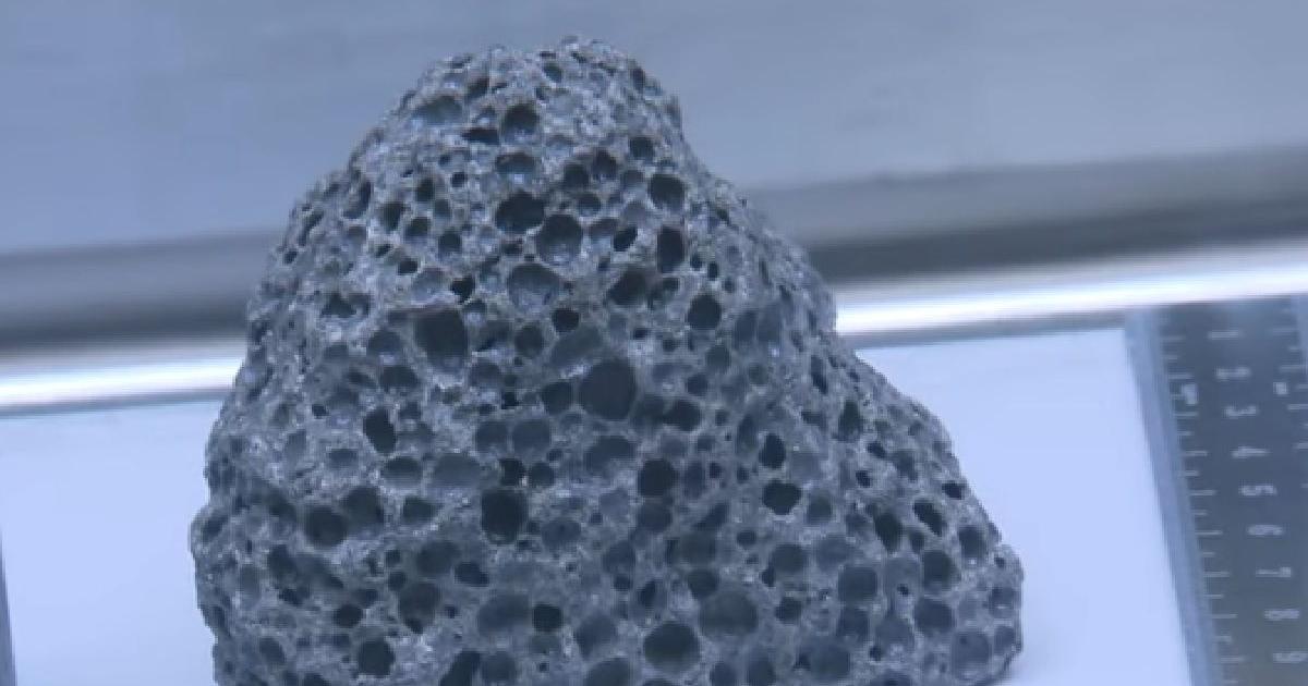 NASA to buy Moon rocks, sets the ball rolling for business ventures