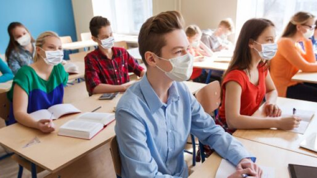Scuola, l'Italia si prepara alla prima campanella post Covid.