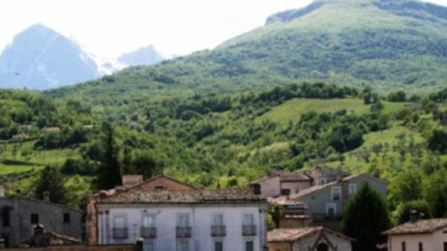 Tossicia: donna inventa un abuso nel bosco, indagata per procurato allarme.