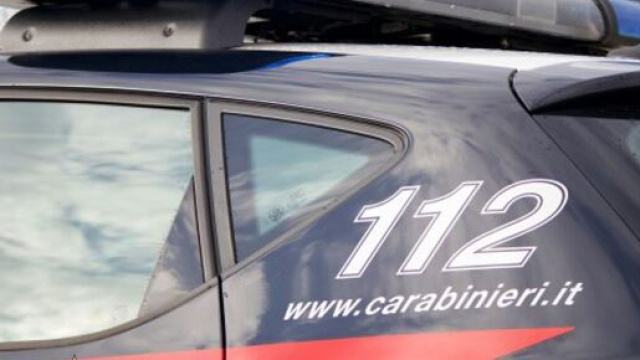 Nolano, aggredisce e cosparge di benzina un bengalese per estorsione: finisce in manette.