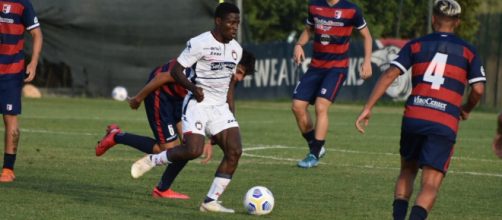 Crotone, si valuterebbe il futuro di Kargbo - (foto FcCrotone.it)