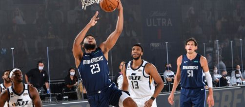 Josh Reaves (Dallas Mavericks) a marqué ses premiers points dans la bulle d’Orlando.