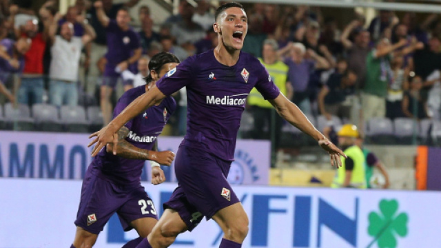 Inter su Nikola Milenkovic per la difesa.