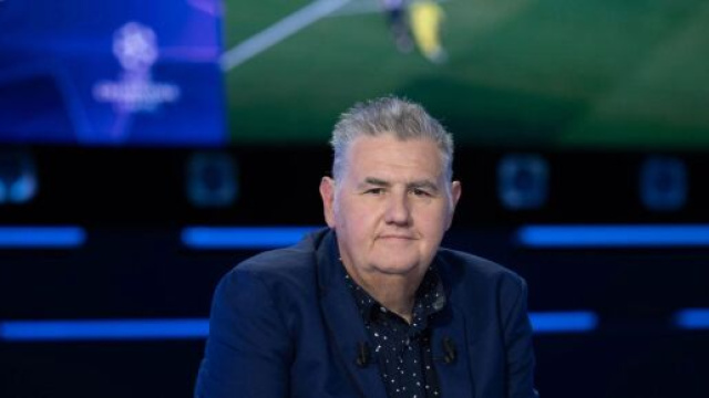 Alvaro/Neymar: Pierre Ménès tacle une ancienne légende de l’OM et met le feu à Twitter