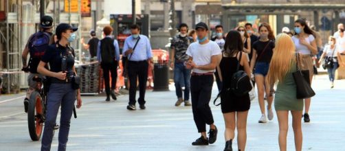 Foggia, mascherine obbligatorie anche all'aperto nel centro storico.