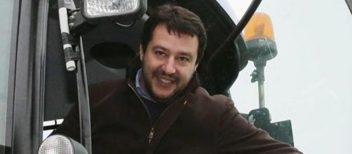 Matteo Salvini contrario all'aumento dell'accisa del gasolio.
