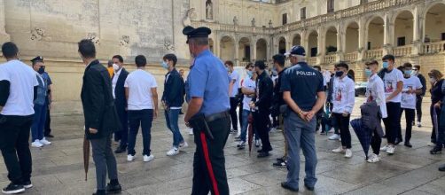 Lecce, il vescovo Seccia all'assassino dei due fidanzati: 'Si costituisca'.