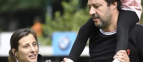 Matteo Salvini insieme alla ex moglie e alla figlia.