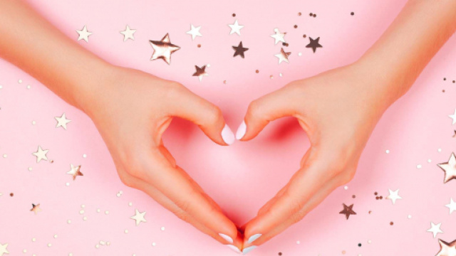 L'oroscopo di domani 2 ottobre, 1ª sestina: in Vergine il pianeta dell'amore, bene Cancro.
