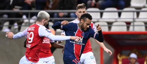 Video: Neymar Dribbles Past Three Stade de Reims Defenders - PSG Talk - psgtalk.com