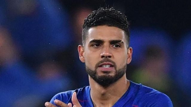 Emerson Palmieri potrebbe trasferirsi alla Juventus.