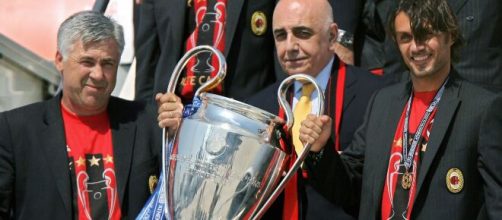 O treinador Carlo Ancelotti é o maior vencedor da UEFA Champions League, por três vezes em sua história.