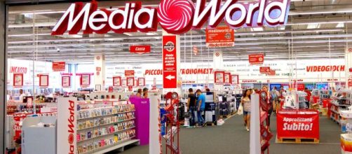 Mediaworld: assunzioni per cassieri, commessi e magazzinieri, domanda online.