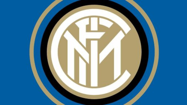 Il futuro di Dalbert potrebbe essere in Premier League.