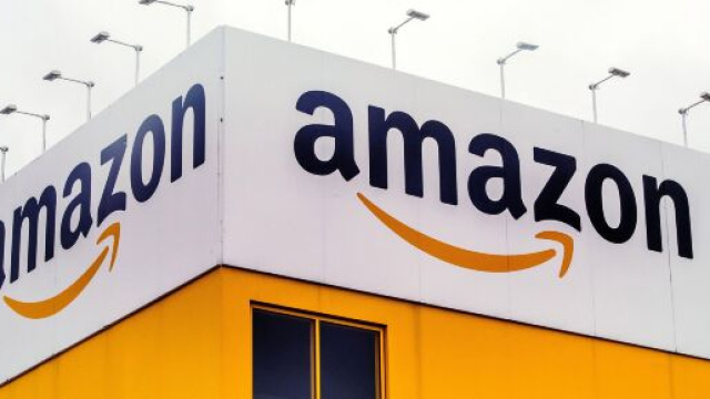 Offerte di lavoro Amazon per magazzinieri.
