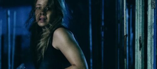 Leandra Leal brilhou no filme 'O Rastro'. (Reprodução/YouTube)