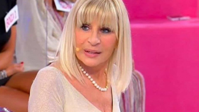 U&D, anticipazioni 9 settembre: un nuovo corteggiatore per Gemma,Sophie e Jessica sul trono.