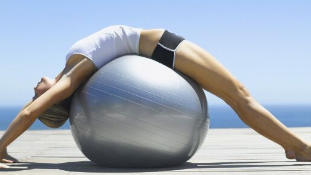 I benefici del Pilates, il metodo perfetto per riequilibrare corpo e mente.