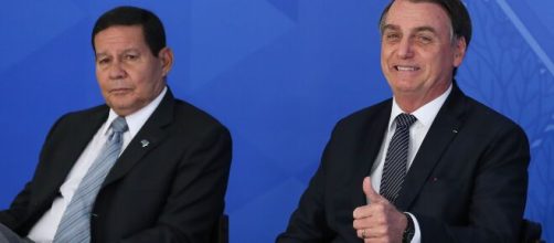 Mourão sobre pedidos de impeachment contra Bolsonaro: 'tudo é motivo para impeachment'. (Arquivo Blasting News)