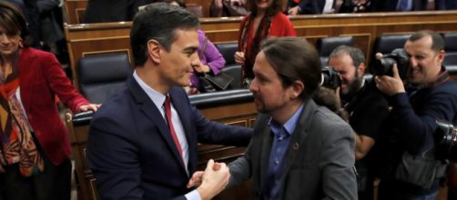 Pablo Iglesias sostiene que el PSOE no apoya la creación una empresa eléctrica de carácter público