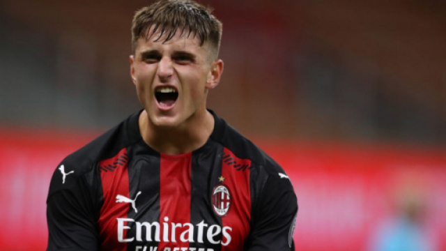 Crotone, Lorenzo Colombo idea per l'attacco.