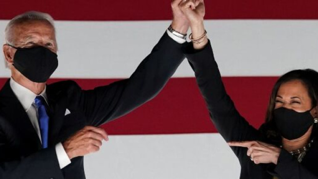 Joe Biden e Kamala Harris durante un convegno.