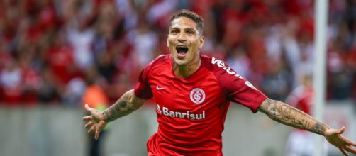 Paolo Guerrero atua como atacante no Internacional. (Arquivo Blasting News)