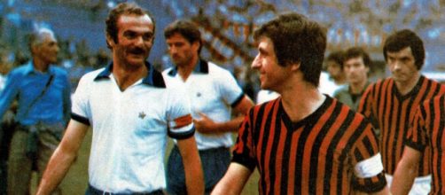 Sandro Mazzola e Gianni Rivera, capitani di Inter e Milan nella finale di Coppa Italia del 1977.