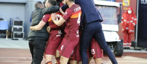 Pellegrini 'carica sulle sue spalle' la Roma.