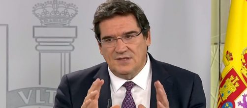 José Luis Escrivá ha emplazado al PP para que deje las pensiones fuera de la disputa política.