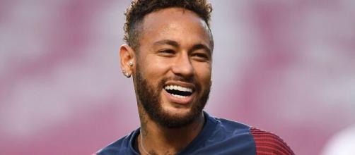 Neymar nasceu em fevereiro. (Arquivo Blasting News)