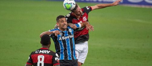 Grêmio e Flamengo fizeram jogo equilibrado no primeiro tempo. (Arquivo Blasting News)