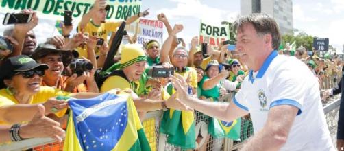 Bolsonaro é denunciado por ex-procuradores. (Arquivo Blasting News)