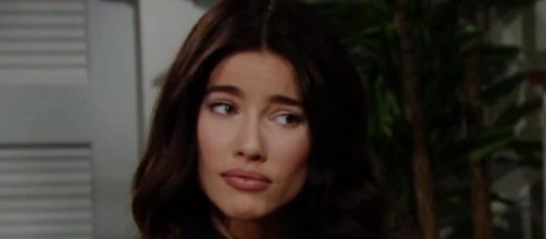 Beautiful, anticipazioni 18-24 gennaio: Steffy vuole Liam, Brooke spaventata da Forrester