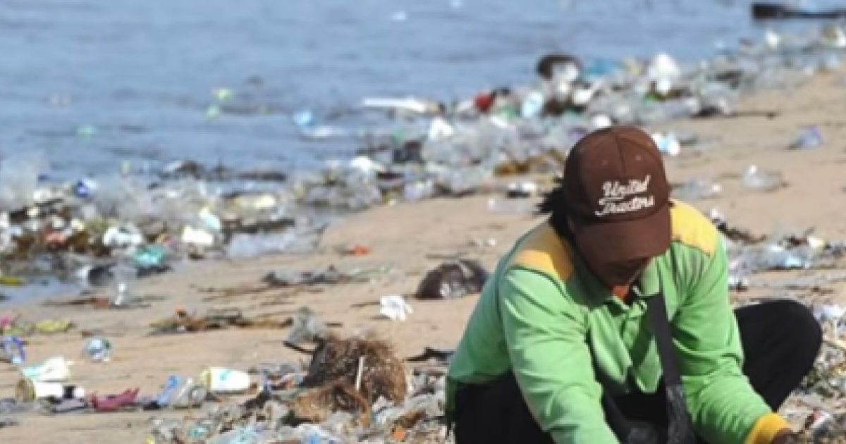 Plastic Pollution In Kuta Beach Of Bali Has Affected Tourism