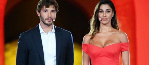 Stefano De Martino: 'La fine del matrimonio con Belen non è un fallimento, sono scapolo'.