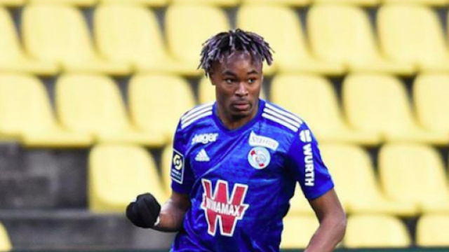 Le RB Leipzig vient concurrencer l'AC Milan pour Mohamed Simakan. ©Instagram/simakan2