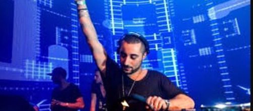 Caserta: il dj Joseph Capriati è stato accoltellato dal padre, è grave.