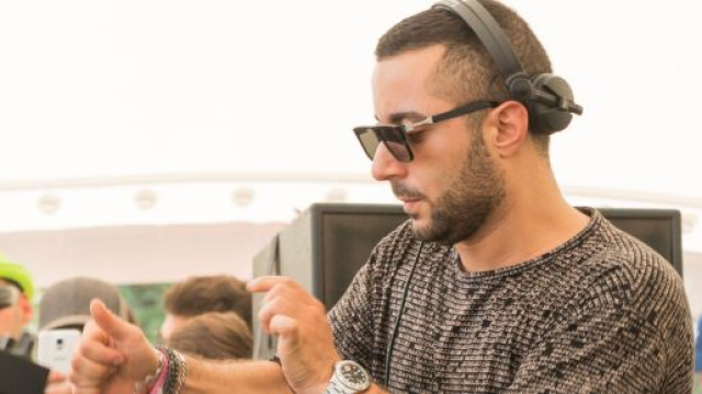 Caserta, litigio in famiglia: il dj Joseph Capriati ferito dal padre | corriere.it